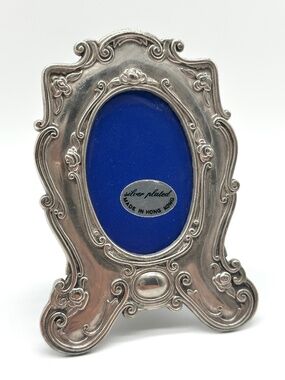 VTG Silver-Plated Baroque Style Photo Frame Made In Hong Kong Easel Stand